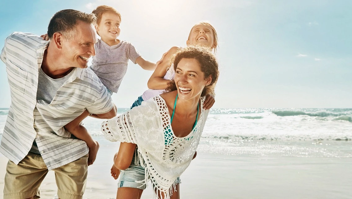 A family vacationing in Florida