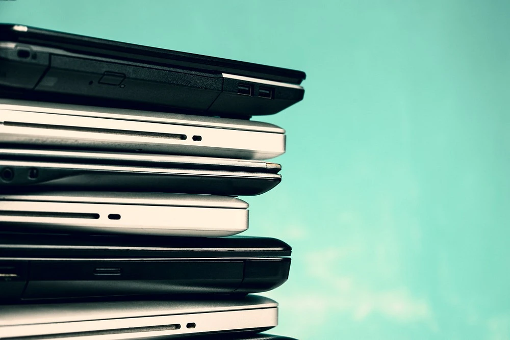 How to Choose a Laptop as a Christmas Gift